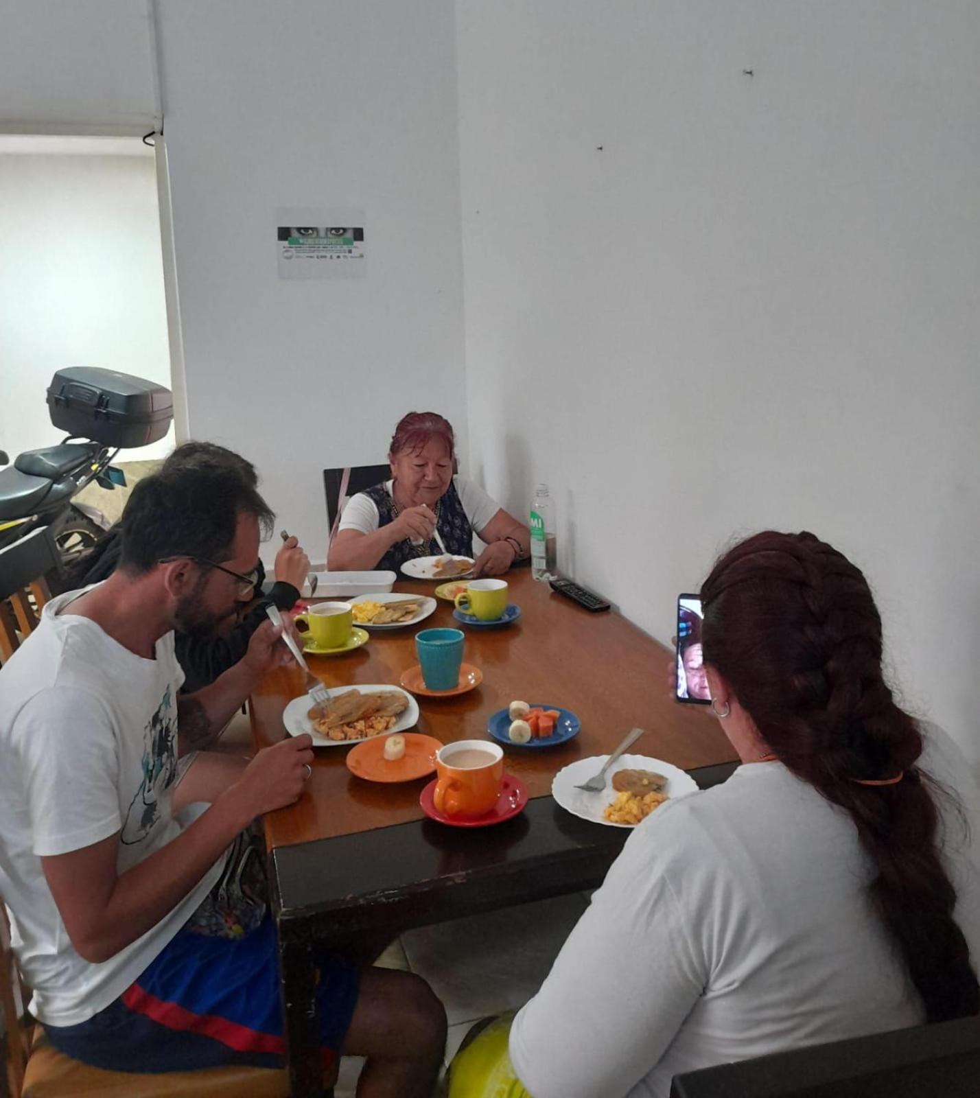 Alborada Hostel B&B Santa Marta  Ngoại thất bức ảnh