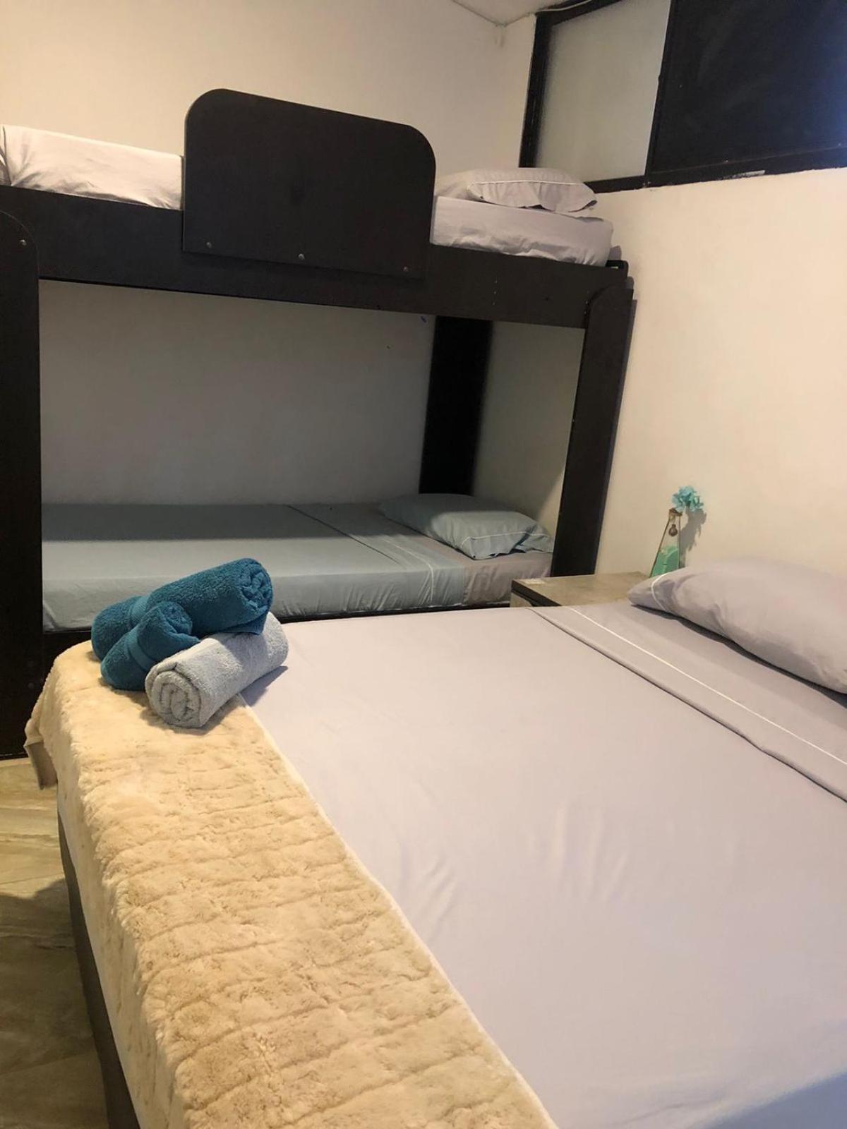 Alborada Hostel B&B Santa Marta  Ngoại thất bức ảnh